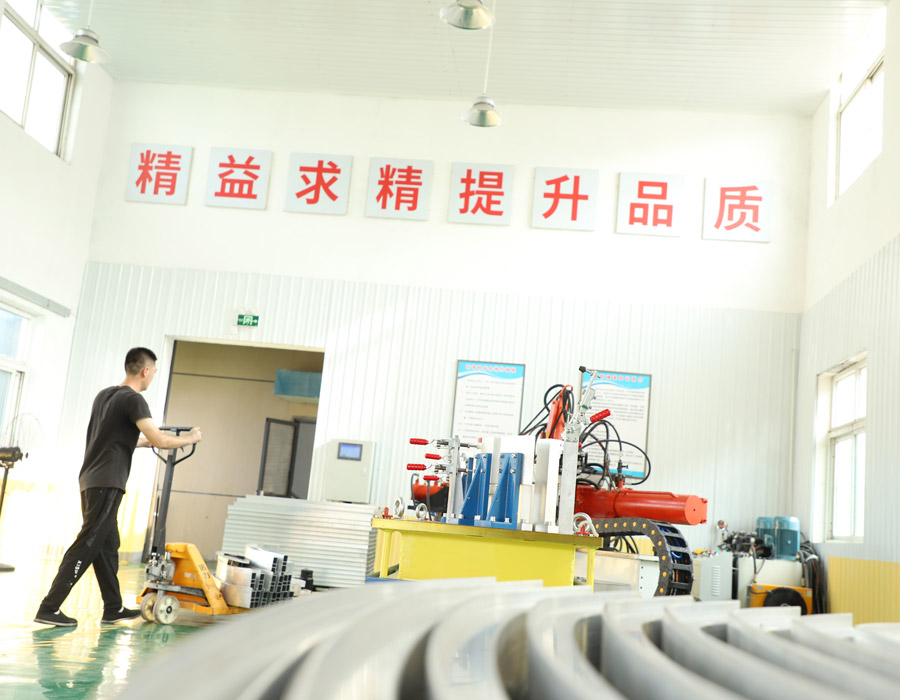 北京拉彎加工廠工業(yè)鋁型材折彎時會出現(xiàn)哪些問題