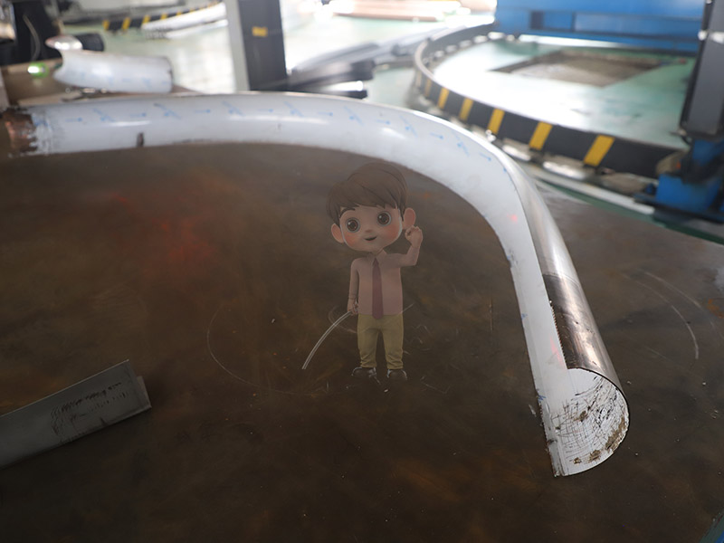 數(shù)控與智能設(shè)備融合：北京特種型材拉彎推動金屬型材加工邁向自動化時代