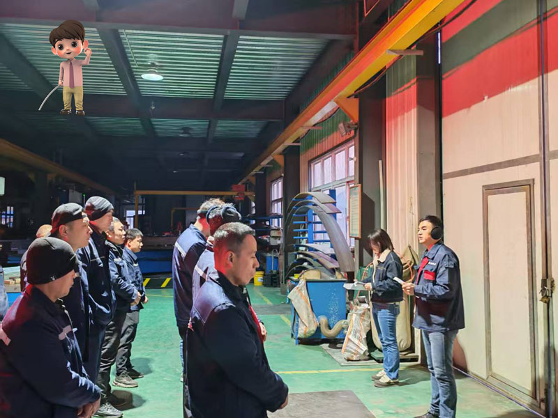 以精進(jìn)鑄魂 以安全護(hù)航｜北京型材拉彎廠家周一晨會凝聚發(fā)展新動能