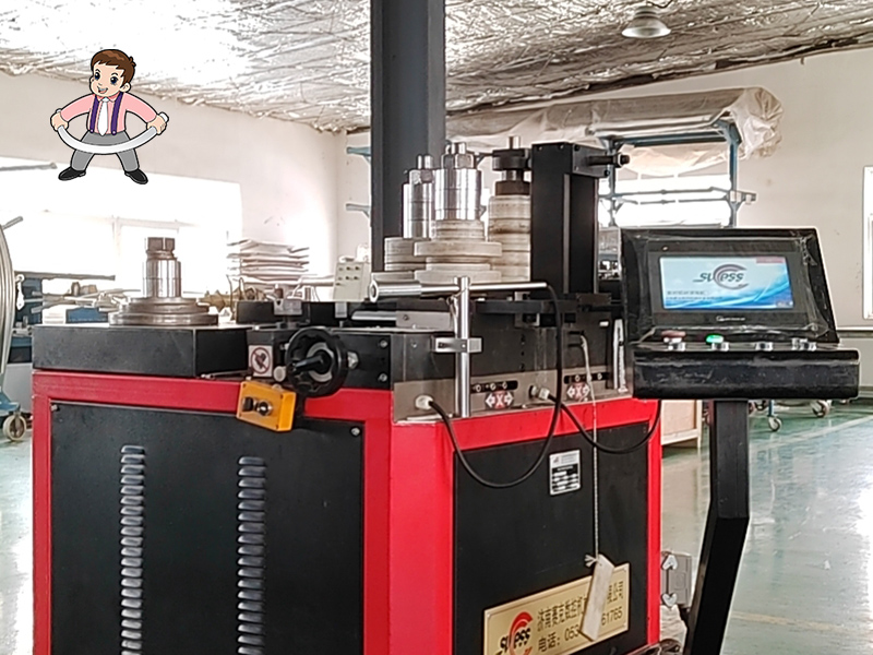 數(shù)控型材滾彎機(jī)