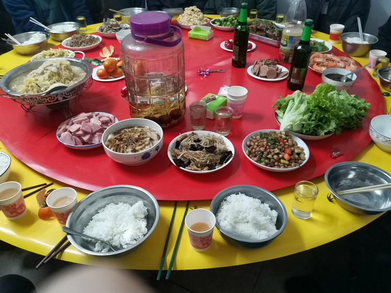 《感恩有你,“職”迎新生——北京型材拉彎廠感恩節(jié)特別聚餐》 《感恩有你,“職”迎新生——北京型材拉彎廠感恩節(jié)特別聚餐》