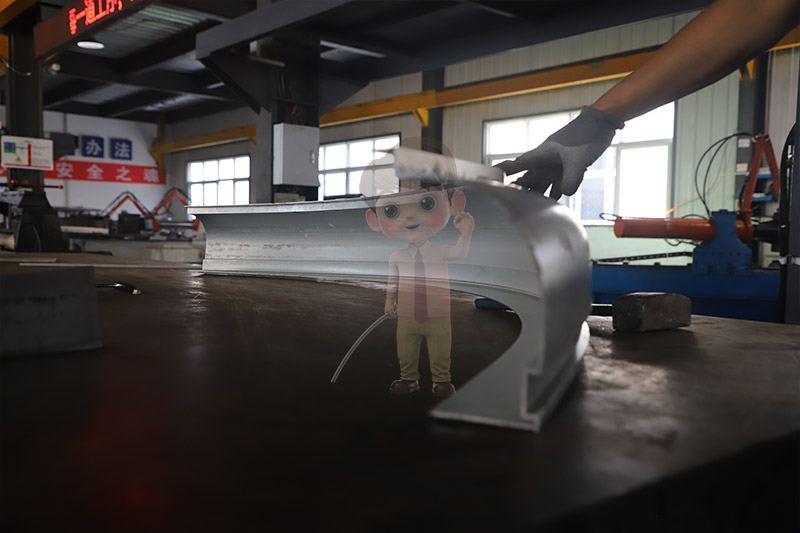 鋁型材裝飾線條彎曲在建筑美學(xué)中的應(yīng)用：如何通過精細(xì)工藝提升空間的藝術(shù)感